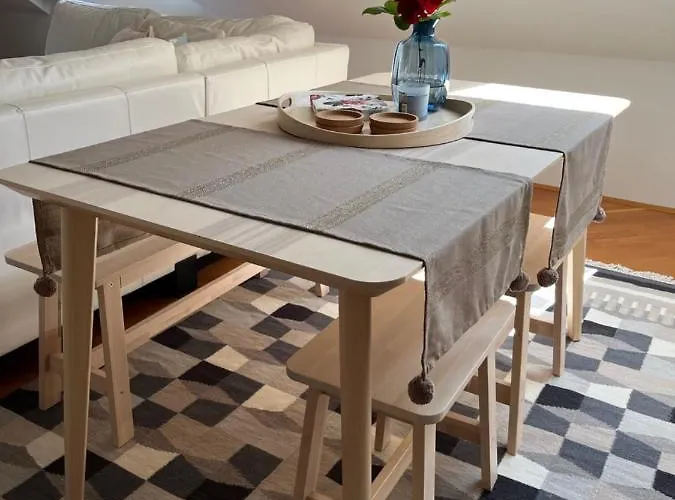 Apartment Riverside Avo - Sara