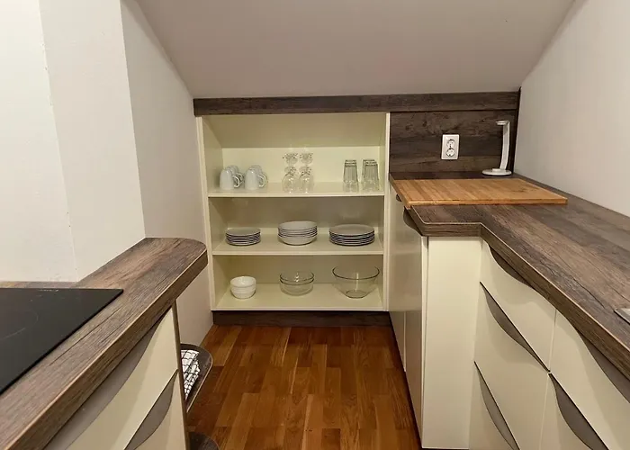 Apartment Riverside Avo - Sara Spodnja Idrija